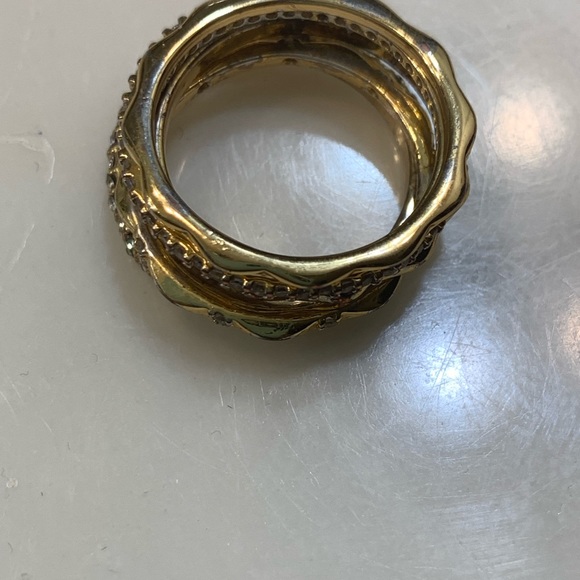 ❌SOLD❌ ✨4X HP✨ Ann Taylor crystal stacking gold ring set size 7 - Picture 3 of 6